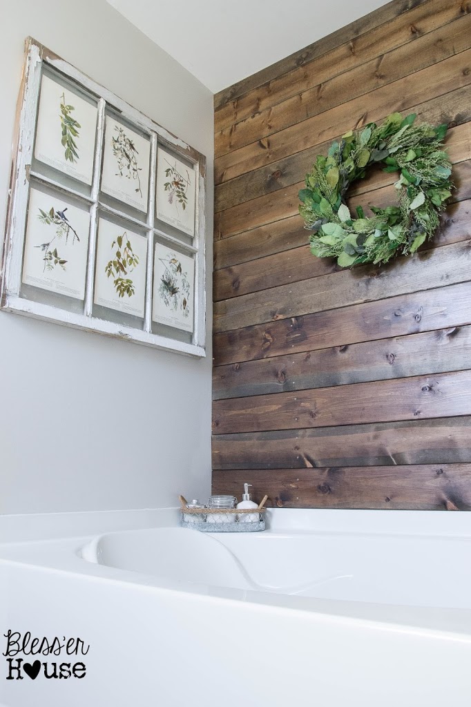 Bathroom-wood-plank-above-tub