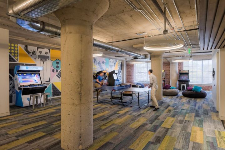 Cardlytics-offices-in-Atlanta-Playroom