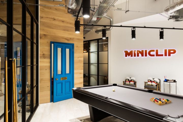 Miniclip-office-design-with-playroom-pool-table