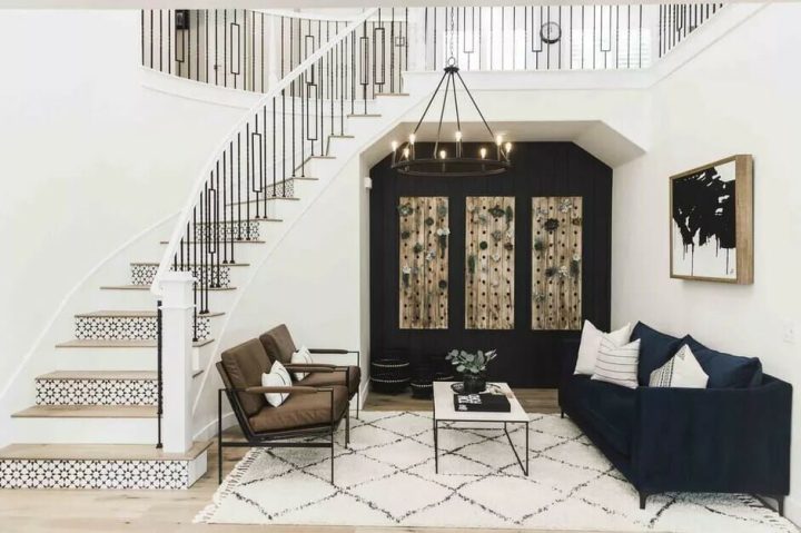 Staircase-decorating-ideas-for-raisers