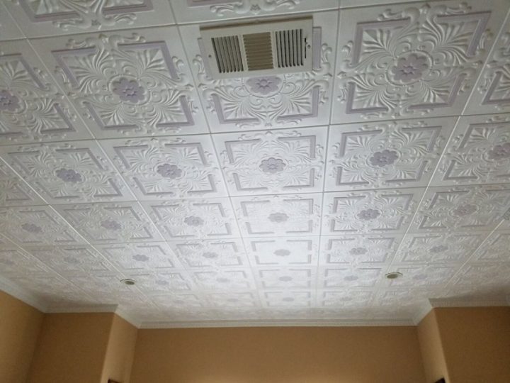 Victorian1.6ft.x1.6ft.Glue-upCeilingTileinWhite