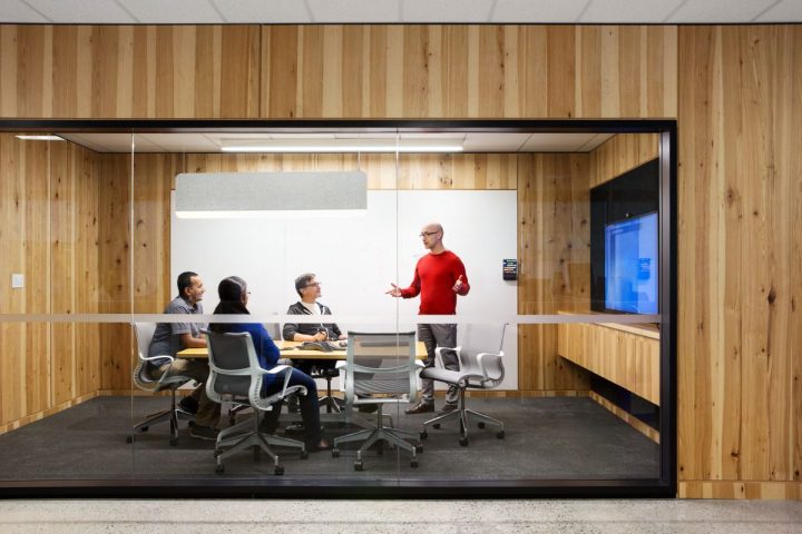 DBcloud-office-meeting-room