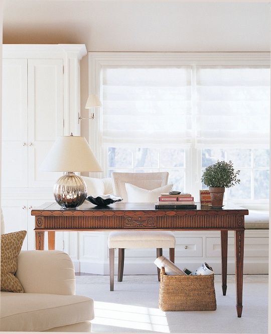 Rattan-basket-under-workspace-table