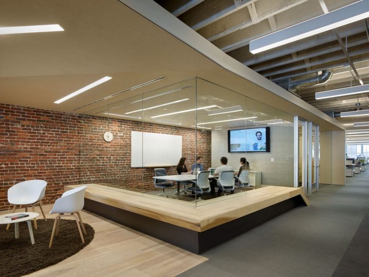 Zendesk-meeting-area-design-room