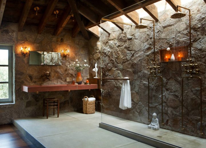 Beautiful-rustic-bathroom-with-sone-walls