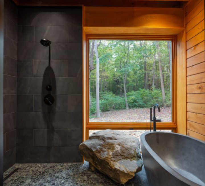 House-in-the-Woods-Portersville-bathroom