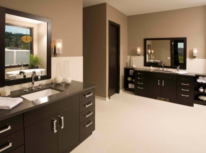 Master-bathroom-taupe-color