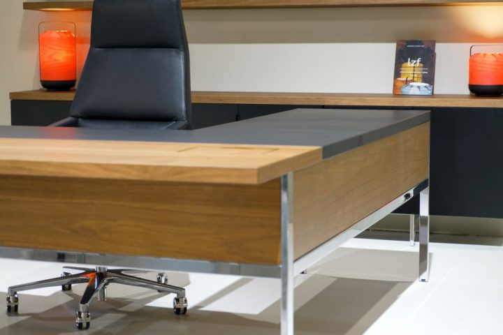 L-shaped-desk-furniture-for-office