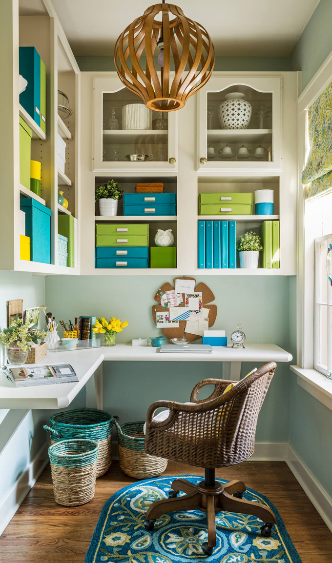 Small-corner-desk-with-lots-of-green-accents