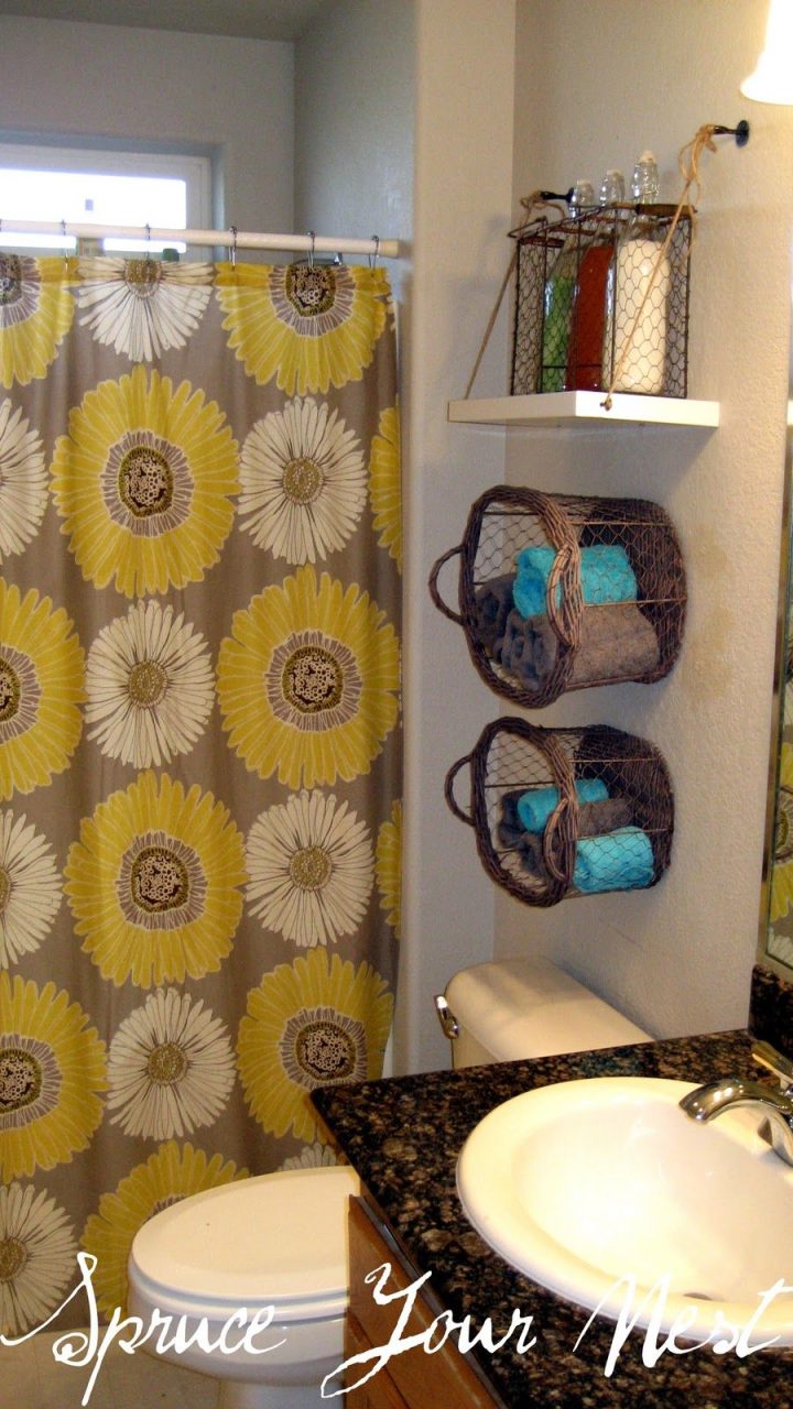 Baskets-above-the-toilet-storage-idea