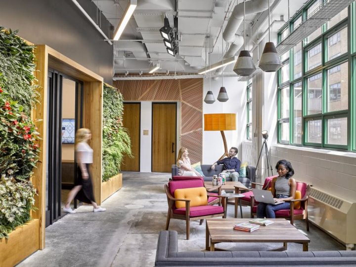 Etsy-New-York-Office-With-Vertical-Green-Walls