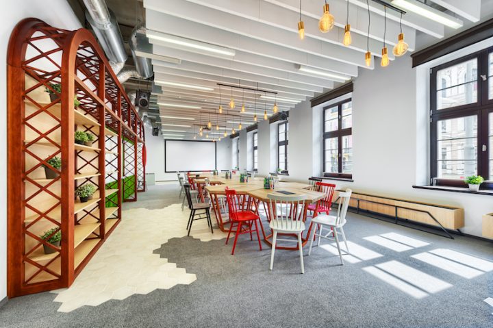 Opera-office-hexagonal-tables-and-red-chair