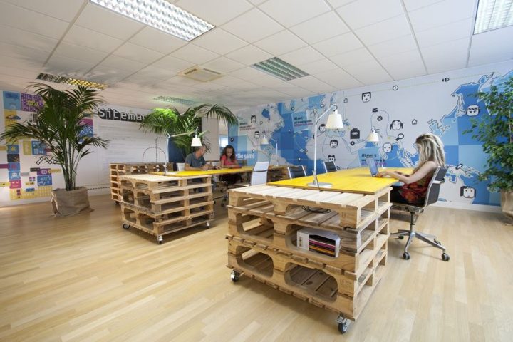 sustainable-and-Eco-friendly-decor-with-pallets