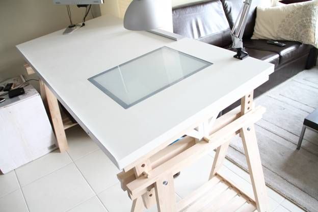 IKEAhacked-adjustable-angle-drawing-table