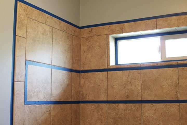 Preapre-the-wall-tiles-with-tape