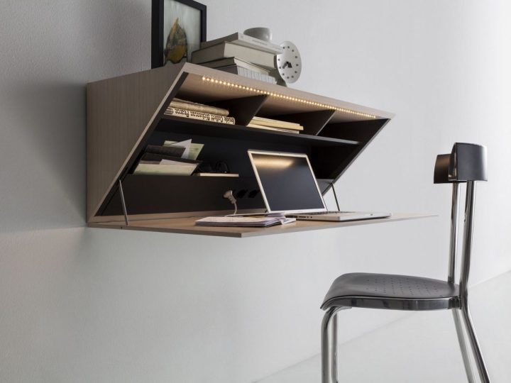 Wall-desk-from-Molteni