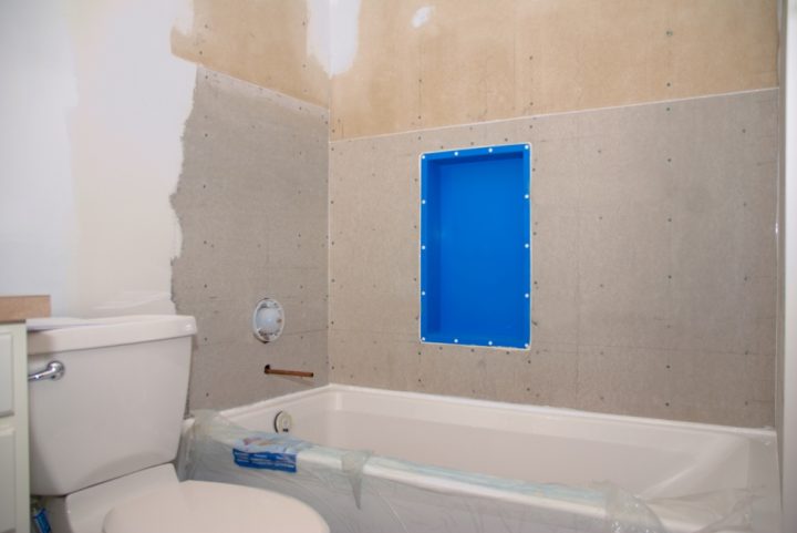 Bathroom-drywall-makeover