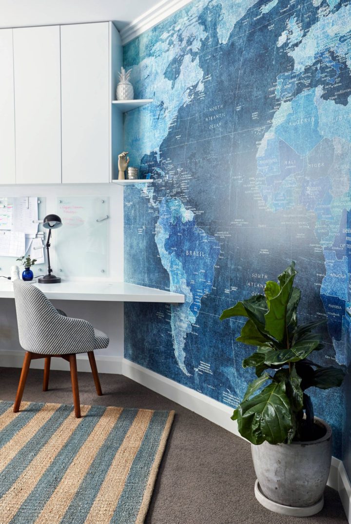 Wall-mural-world-map-office