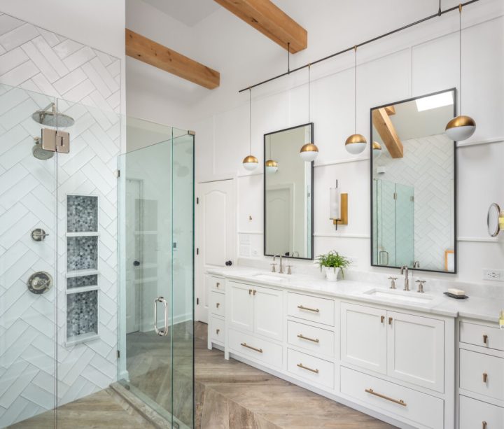 full-bathroom-with-brass-hardware-1024x873-1