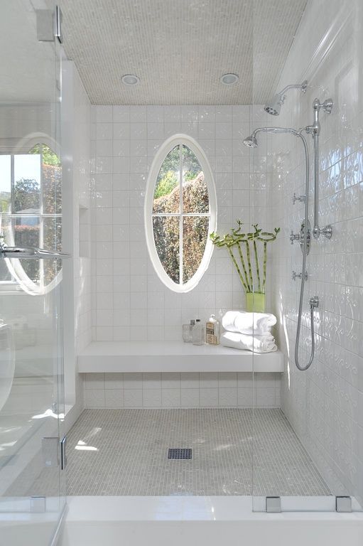 10-Walk-In-Showers-With-Seats