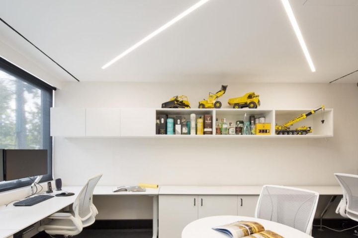 rfa-Architects-Offices-Interior-White-Decor