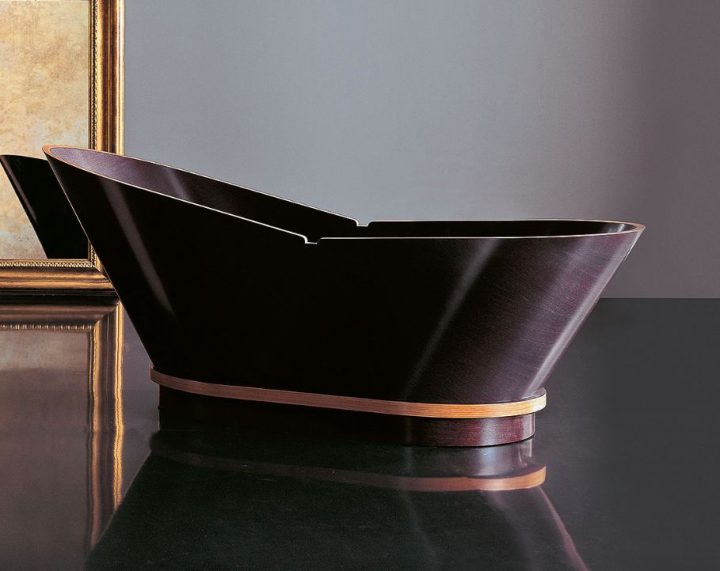 wooden-bathtub-by-Gruppo-Treese