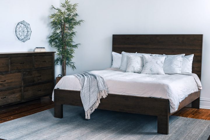 1_022620-073200-Product-Bed-Clydesdale-Bed-Landscape-2