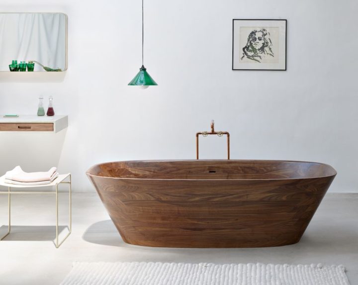 Wooden-Shell-by-Nina-Mair-Bathtub