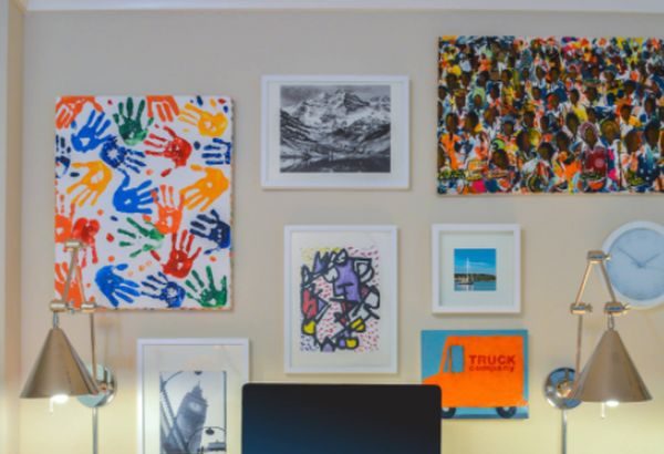 22 Wall Decor Concepts to Take to The Workplace