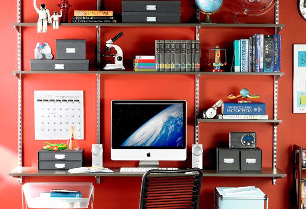 Different types of shelves and how you can integrate them into your office