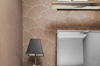 Creating a Stylish Taupe Bathroom Decor