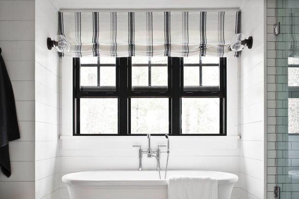 Lavatory Window Curtains For Privateness and Fashion